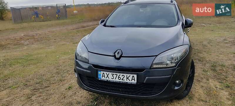 Универсал Renault Megane 2010 в Зачепиловке