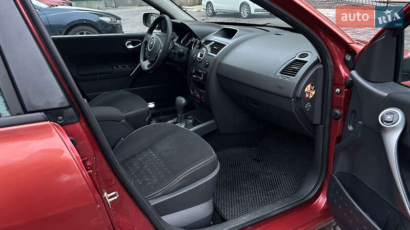 Хэтчбек Renault Megane 2005 в Киеве