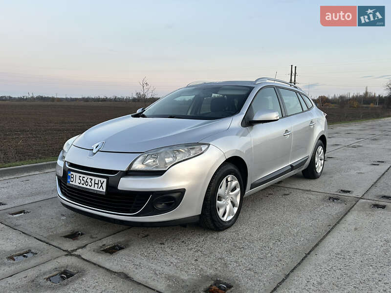 Універсал Renault Megane 2013 в Миргороді