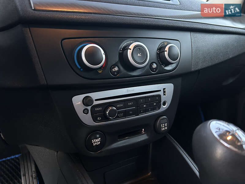 Універсал Renault Megane 2013 в Миргороді