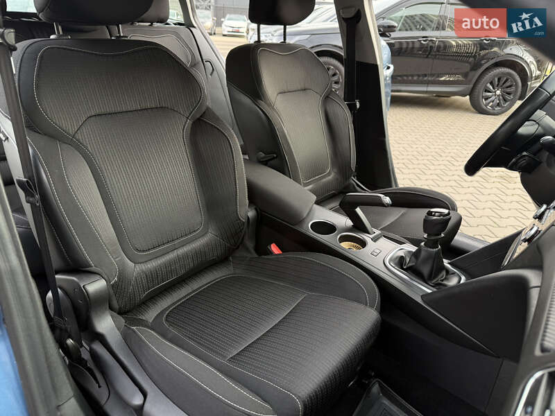 Универсал Renault Megane 2017 в Киеве