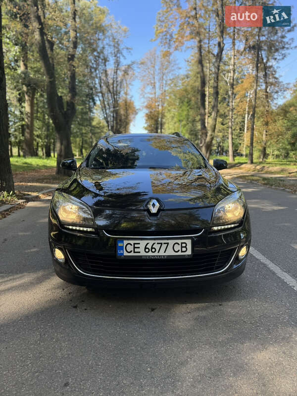 Універсал Renault Megane 2013 в Чернівцях
