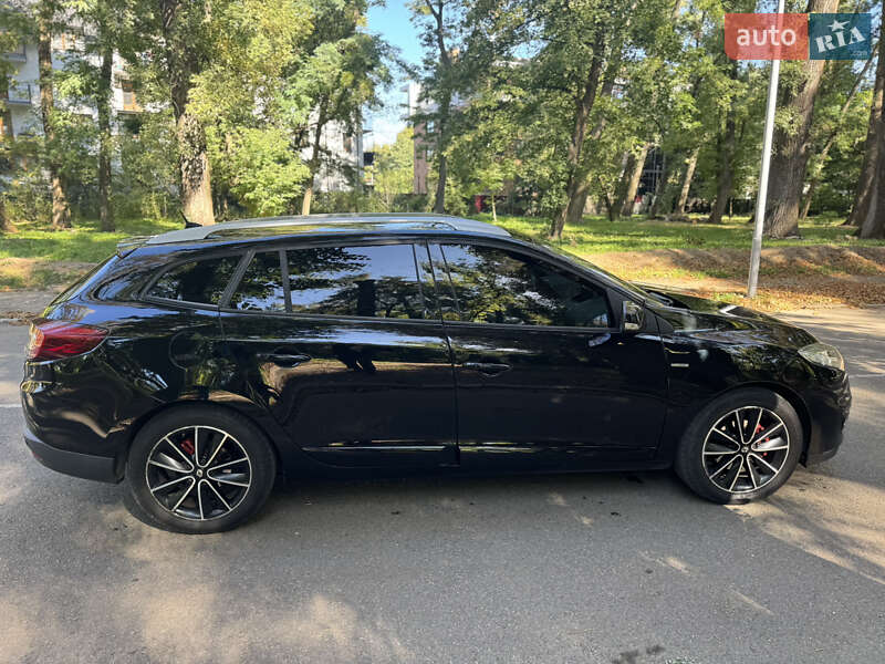 Універсал Renault Megane 2013 в Чернівцях