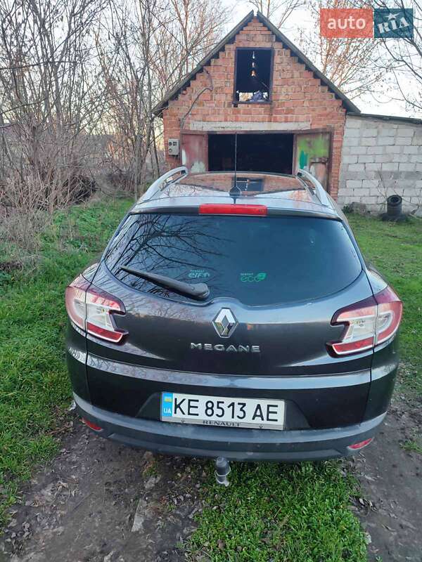 Хэтчбек Renault Megane 2010 в Каменском