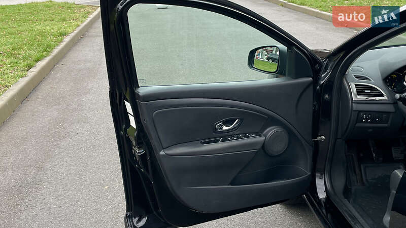 Универсал Renault Megane 2014 в Житомире