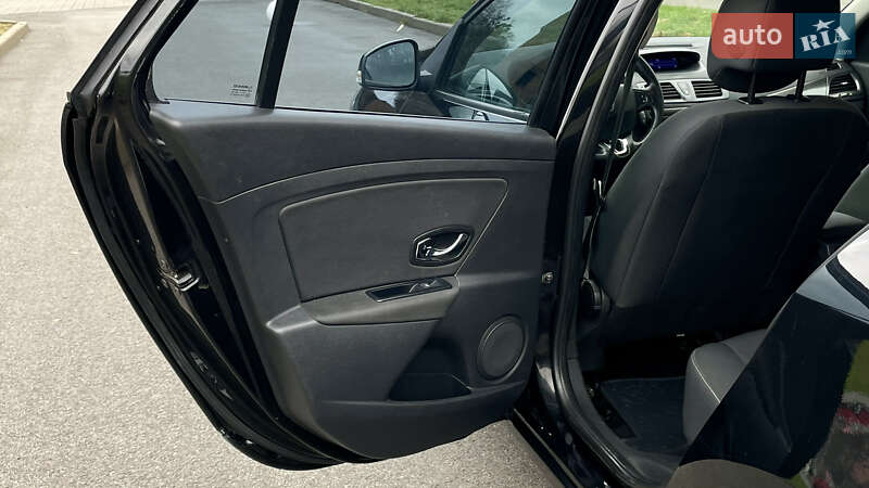 Универсал Renault Megane 2014 в Житомире