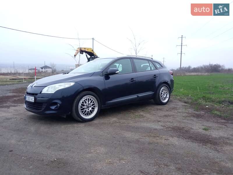 Універсал Renault Megane 2010 в Дніпрі