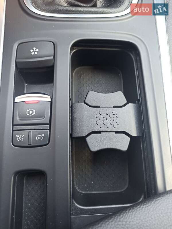 Универсал Renault Megane 2018 в Днепре фото 17 Универсал Renault Megane 2018 в Днепре