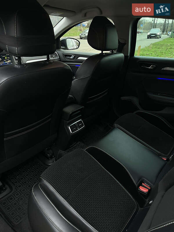 Универсал Renault Megane 2017 в Киеве фото 9 Универсал Renault Megane 2017 в Киеве