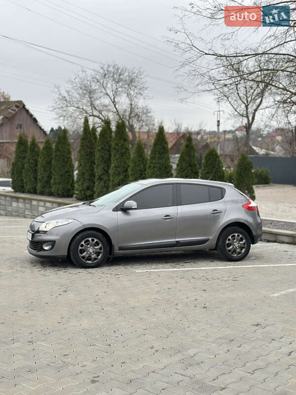 Хэтчбек Renault Megane 2013 в Черновцах фото 3 Хэтчбек Renault Megane 2013 в Черновцах