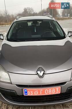 Универсал Renault Megane 2010 в Мене