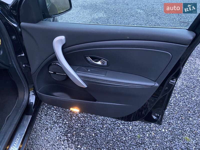 Универсал Renault Megane 2012 в Староконстантинове фото 14 Универсал Renault Megane 2012 в Староконстантинове