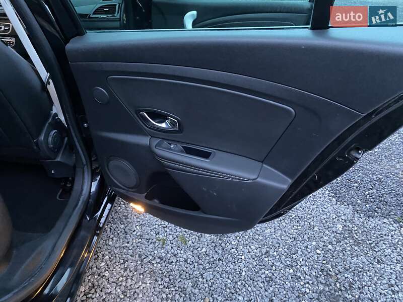 Универсал Renault Megane 2012 в Староконстантинове фото 16 Универсал Renault Megane 2012 в Староконстантинове