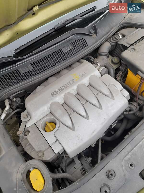 Хетчбек Renault Megane 2003 в Новгород-Сіверському