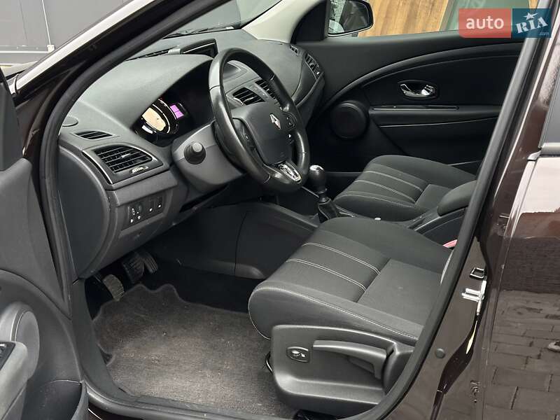 Универсал Renault Megane 2014 в Луцке фото 24 Универсал Renault Megane 2014 в Луцке