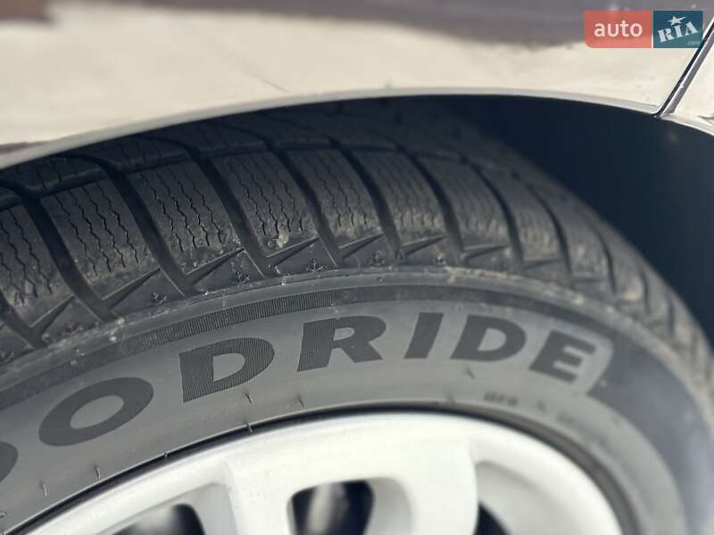 Универсал Renault Megane 2014 в Луцке фото 49 Универсал Renault Megane 2014 в Луцке