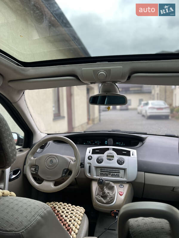 Хэтчбек Renault Megane 2003 в Жовкве фото 2 Хэтчбек Renault Megane 2003 в Жовкве