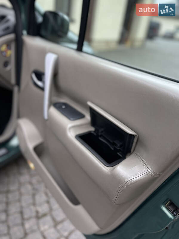 Хэтчбек Renault Megane 2003 в Жовкве фото 31 Хэтчбек Renault Megane 2003 в Жовкве