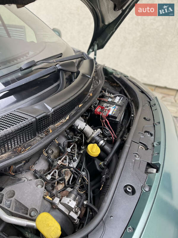 Хэтчбек Renault Megane 2003 в Жовкве фото 42 Хэтчбек Renault Megane 2003 в Жовкве