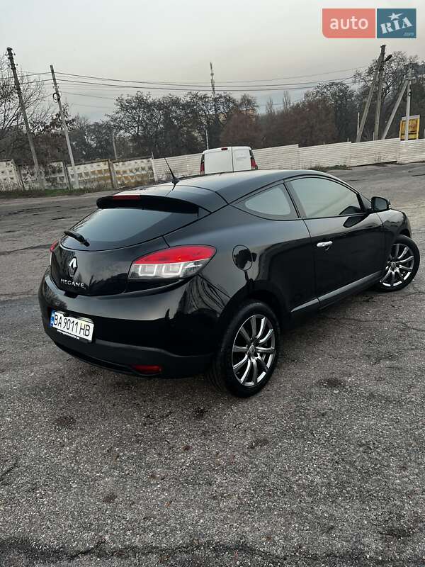 Купе Renault Megane 2010 в Кропивницком