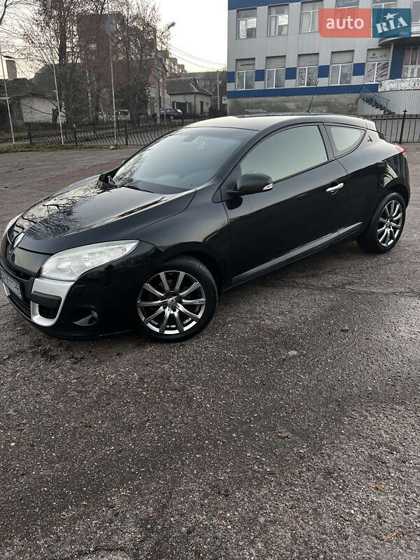 Купе Renault Megane 2010 в Кропивницком