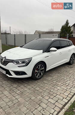 Универсал Renault Megane 2017 в Магдалиновке