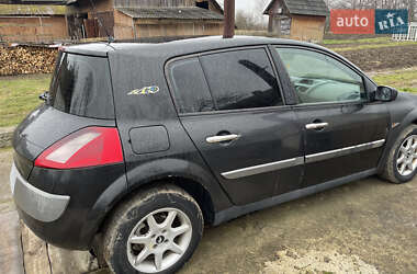 Хэтчбек Renault Megane 2004 в Черновцах