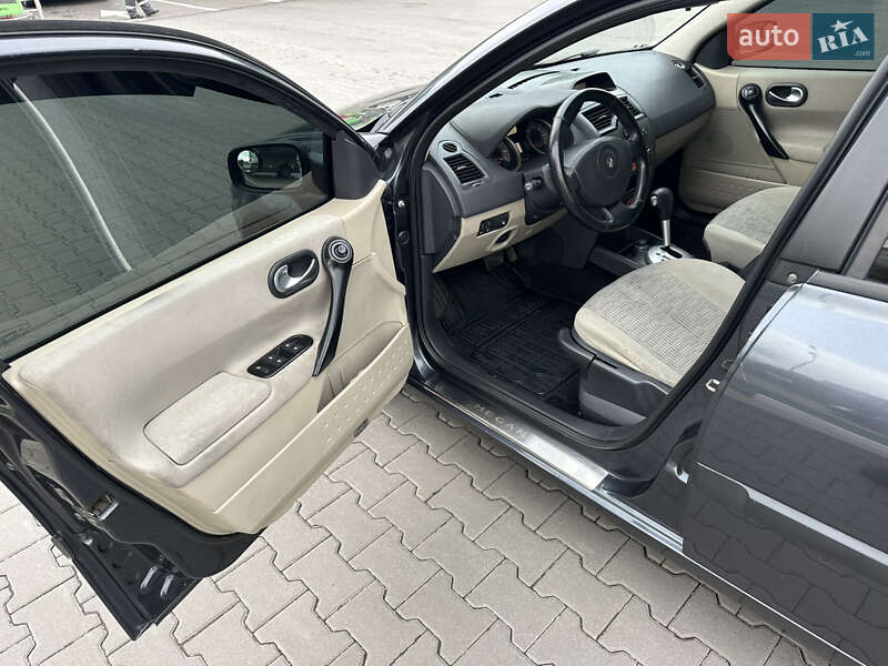 Седан Renault Megane 2006 в Києві фото 16 Седан Renault Megane 2006 в Києві