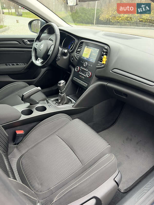 Універсал Renault Megane 2018 в Кривому Розі фото 36 Універсал Renault Megane 2018 в Кривому Розі