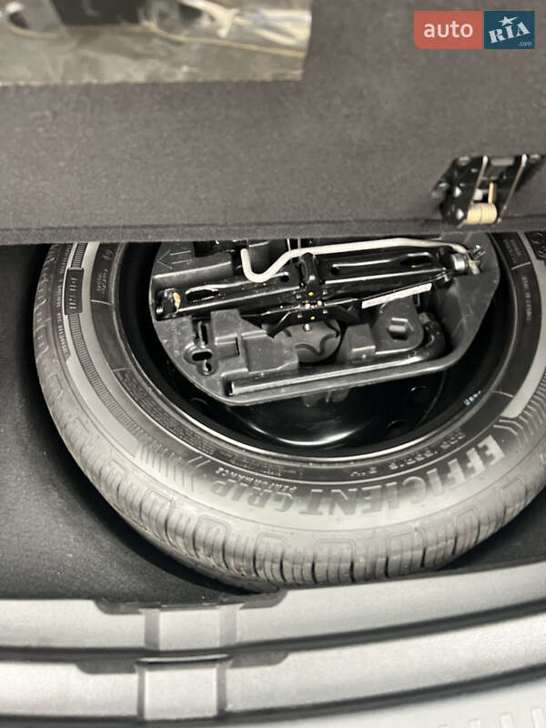 Універсал Renault Megane 2018 в Кривому Розі фото 40 Універсал Renault Megane 2018 в Кривому Розі