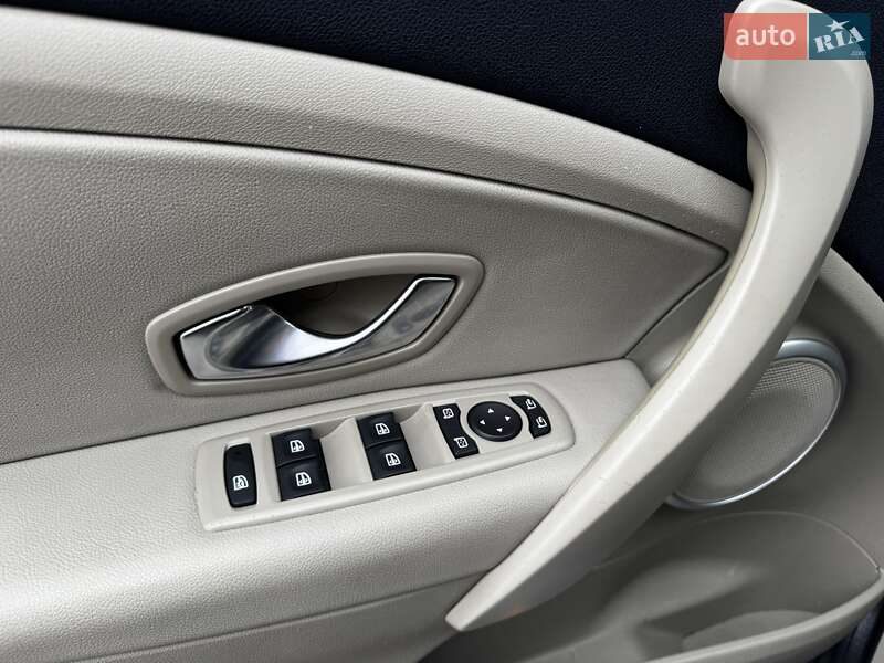 Универсал Renault Megane 2010 в Киеве фото 18 Универсал Renault Megane 2010 в Киеве