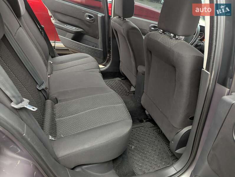 Универсал Renault Megane 2004 в Киеве