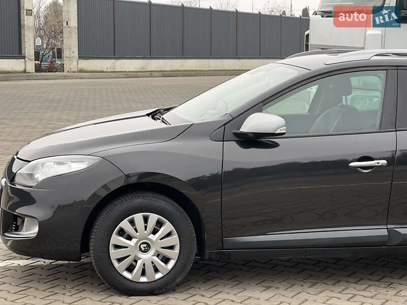 Универсал Renault Megane 2010 в Луцке фото 32 Универсал Renault Megane 2010 в Луцке