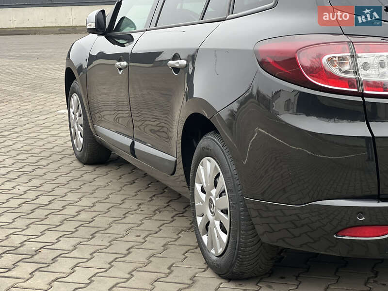 Универсал Renault Megane 2010 в Луцке фото 34 Универсал Renault Megane 2010 в Луцке