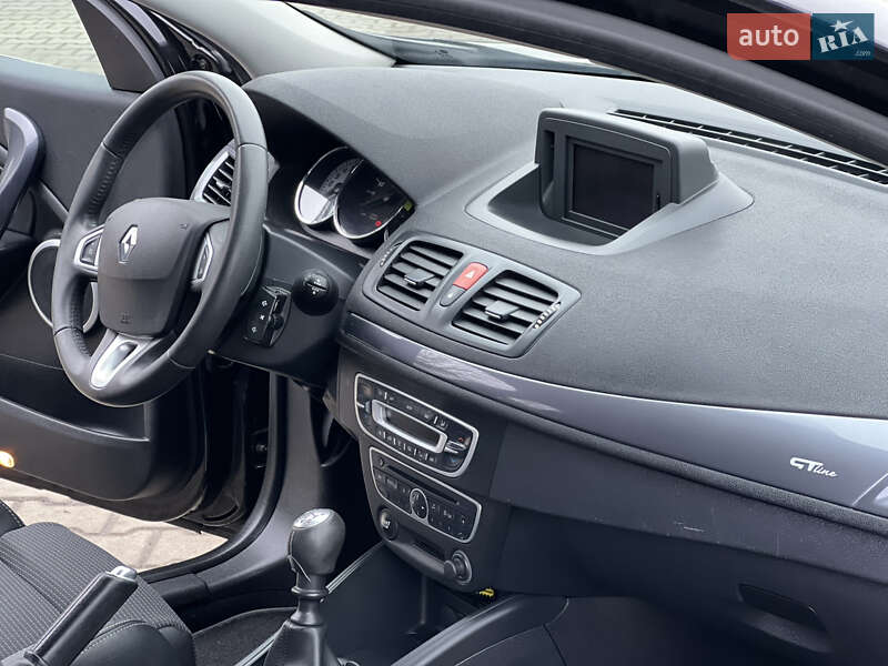 Универсал Renault Megane 2010 в Луцке фото 53 Универсал Renault Megane 2010 в Луцке