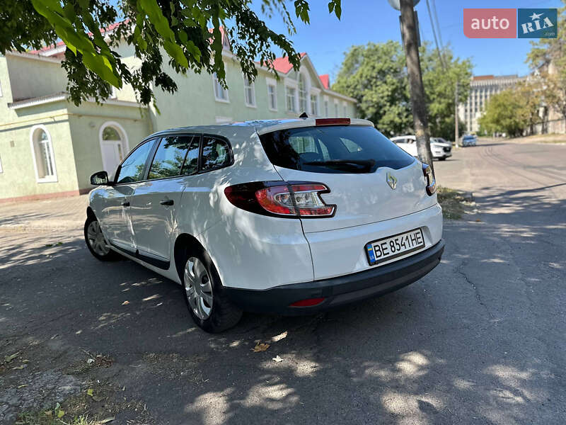 Универсал Renault Megane 2011 в Николаеве