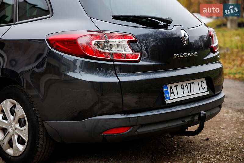 Универсал Renault Megane 2012 в Ивано-Франковске фото 14 Универсал Renault Megane 2012 в Ивано-Франковске