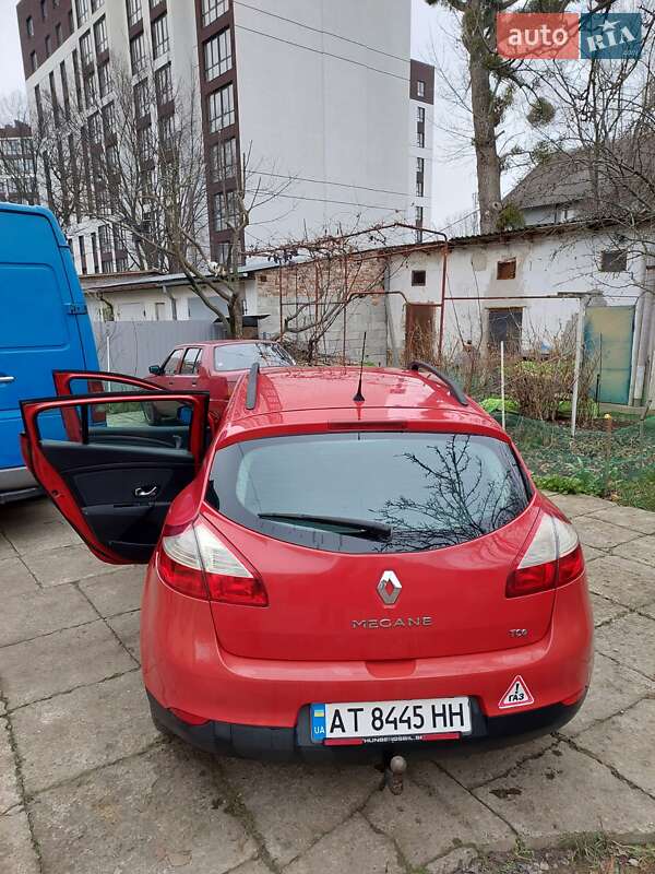 Хэтчбек Renault Megane 2010 в Ивано-Франковске фото 14 Хэтчбек Renault Megane 2010 в Ивано-Франковске