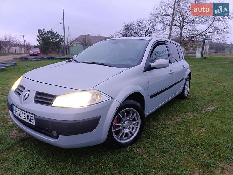 Хэтчбек Renault Megane 2004 в Одессе
