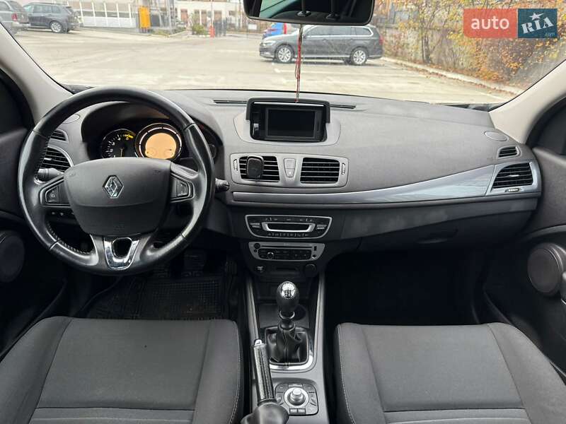 Универсал Renault Megane 2015 в Киеве