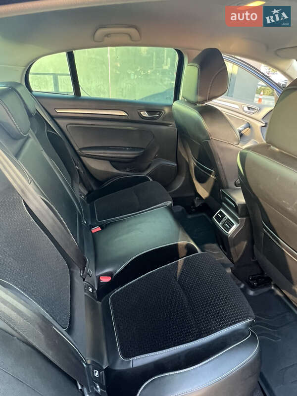 Седан Renault Megane 2018 в Хмельницькому