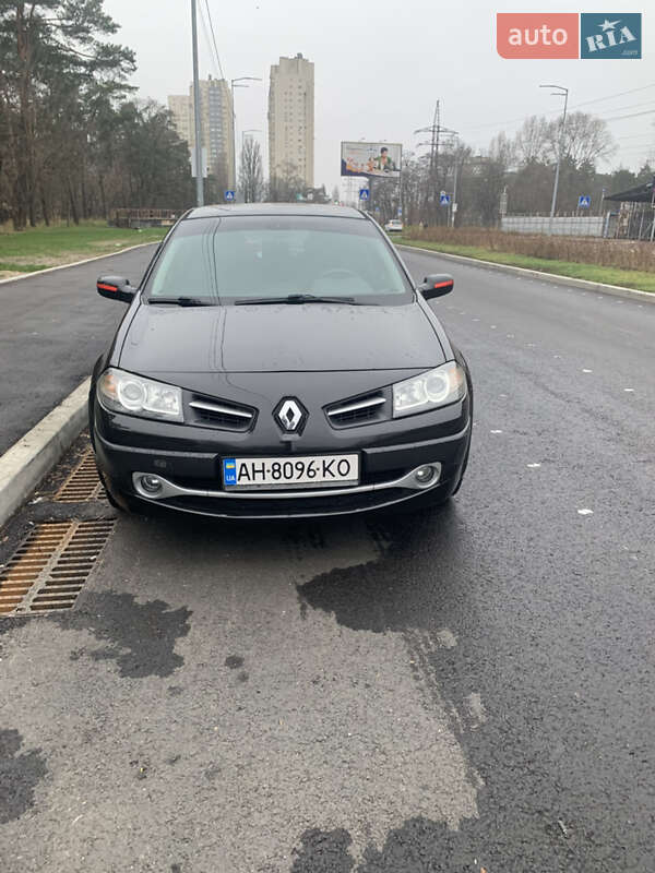 Седан Renault Megane 2009 в Києві фото 3 Седан Renault Megane 2009 в Києві