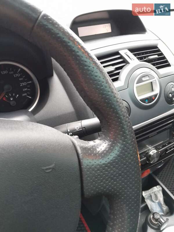 Кабриолет Renault Megane 2007 в Днепре
