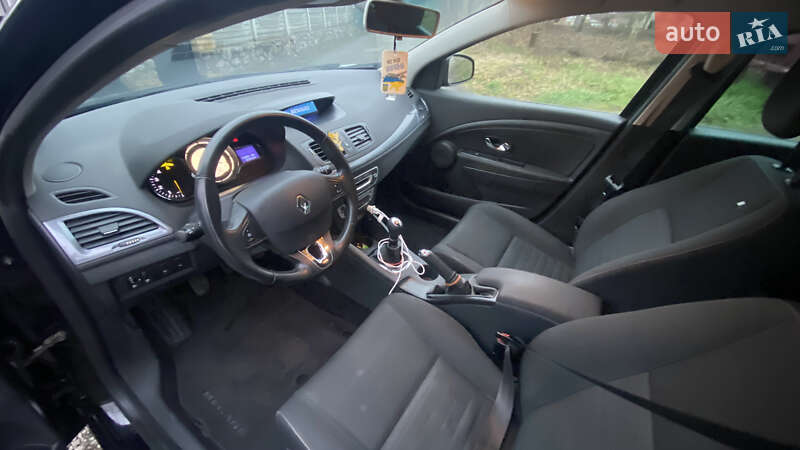 Универсал Renault Megane 2014 в Жашкове