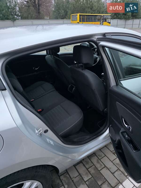 Хетчбек Renault Megane 2014 в Луцьку фото 11 Хетчбек Renault Megane 2014 в Луцьку