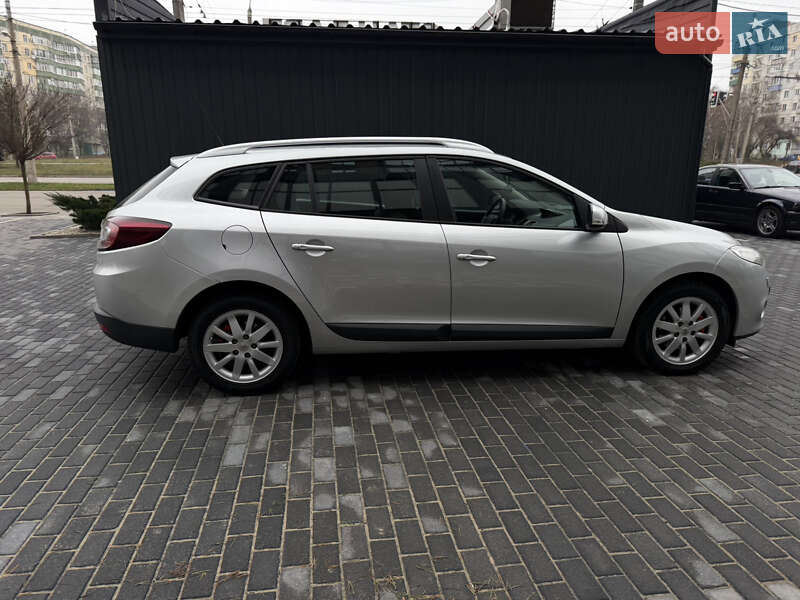 Универсал Renault Megane 2009 в Полтаве фото 49 Универсал Renault Megane 2009 в Полтаве