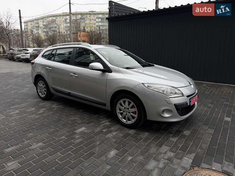 Универсал Renault Megane 2009 в Полтаве фото 57 Универсал Renault Megane 2009 в Полтаве