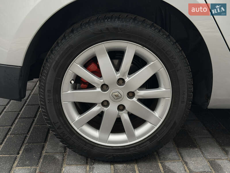 Универсал Renault Megane 2009 в Полтаве фото 74 Универсал Renault Megane 2009 в Полтаве