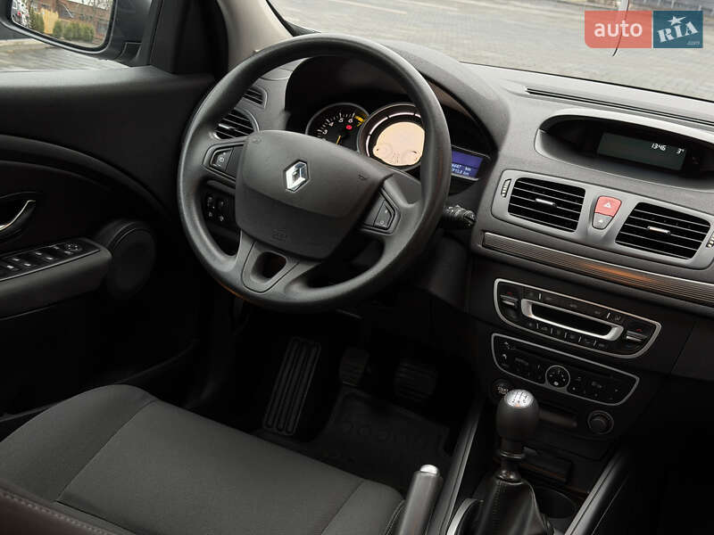 Универсал Renault Megane 2009 в Полтаве фото 105 Универсал Renault Megane 2009 в Полтаве