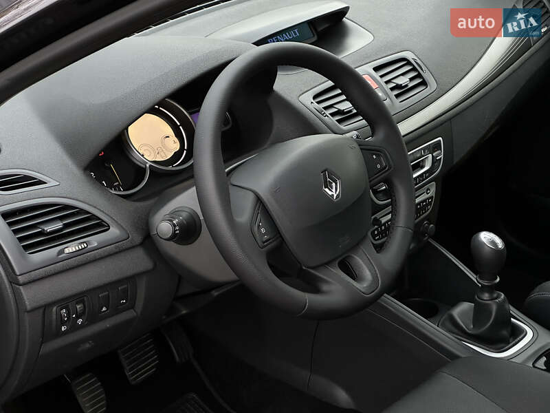 Універсал Renault Megane 2010 в Луцьку фото 31 Універсал Renault Megane 2010 в Луцьку
